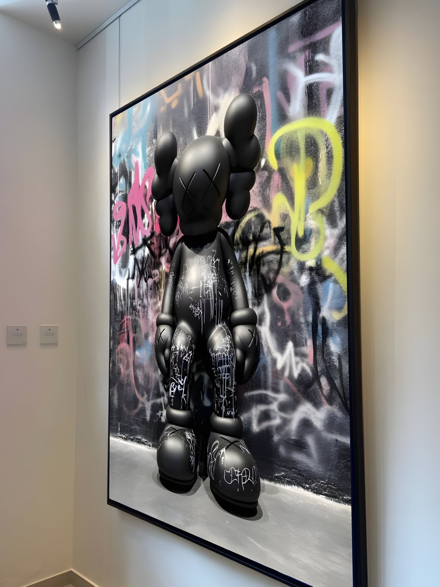 Kaws Graffiti